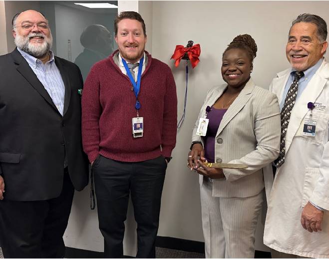 advanced-wound-healing-and-hyperbaric-center-at-metrowest-medical-center-celebrates-2nd-anniversary-with-open-house-and-ribbon-cutting-ceremony Advance Wound Healing Team